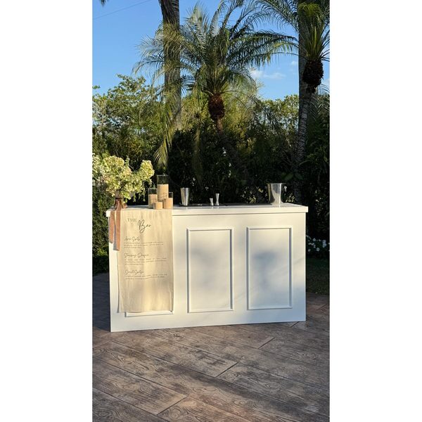 White Wood Vintage Bar 6' — party rental in Miami